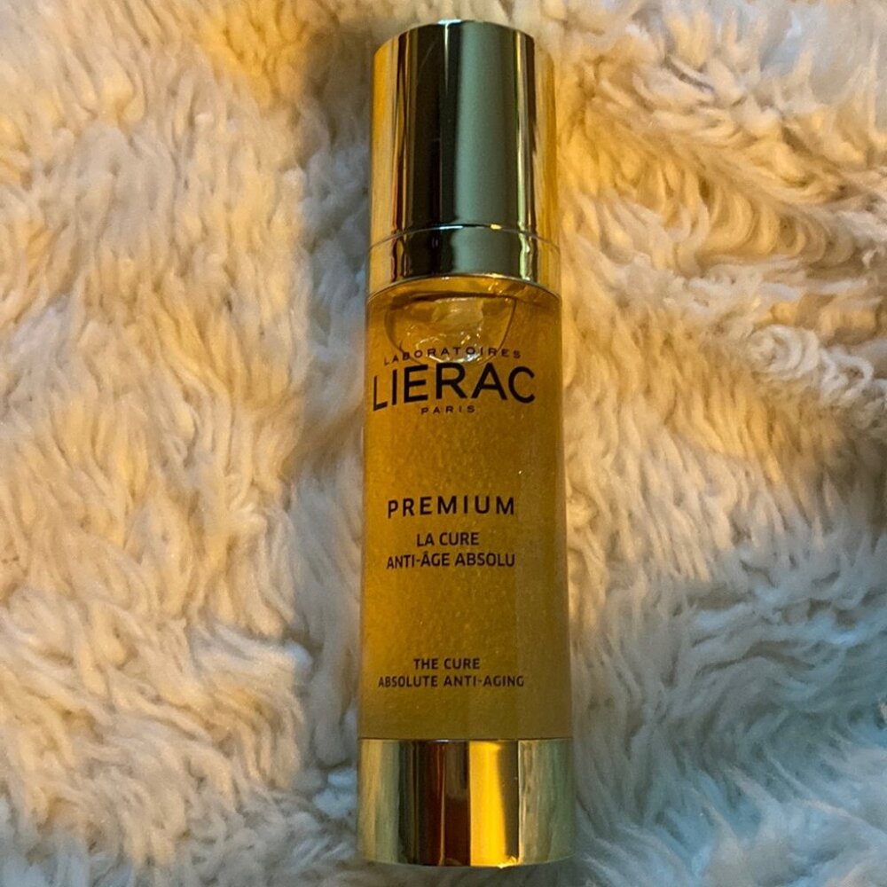 Brand new Lierac Premium La Cure Anti - Aging